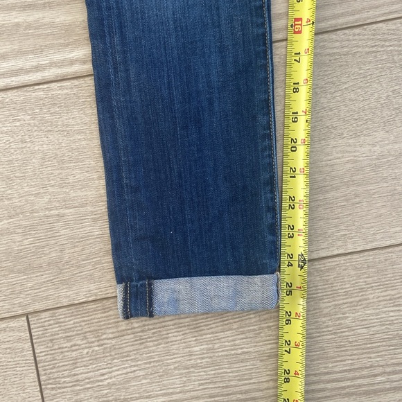 7 For All Mankind crop jeans. Size:26 - Picture 10 of 10